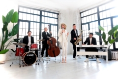 1_dzhaz-kaver-gruppa-23