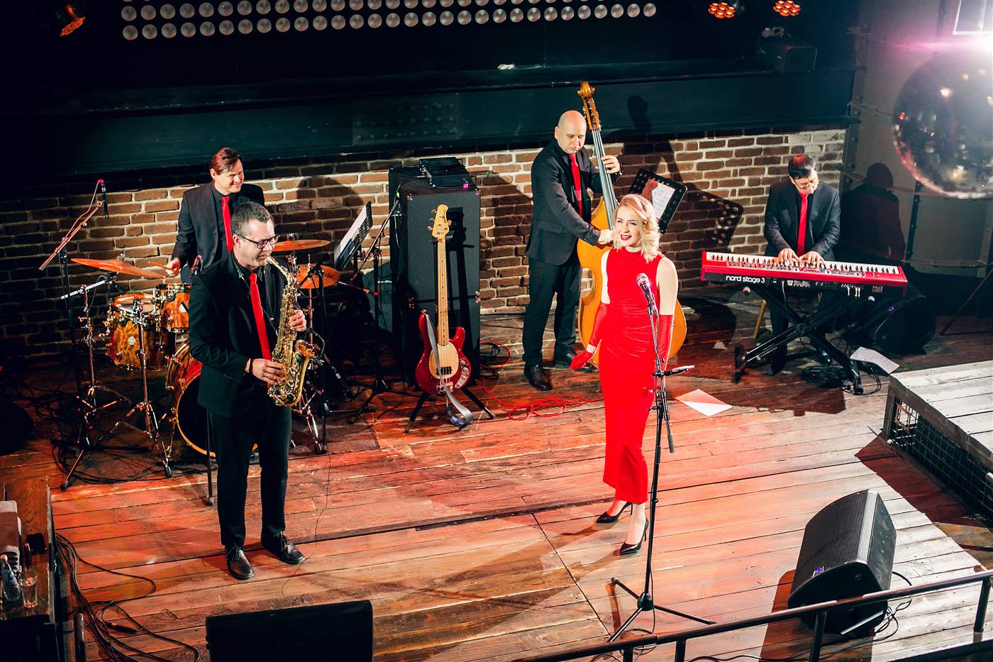 JazzPlay на сцене